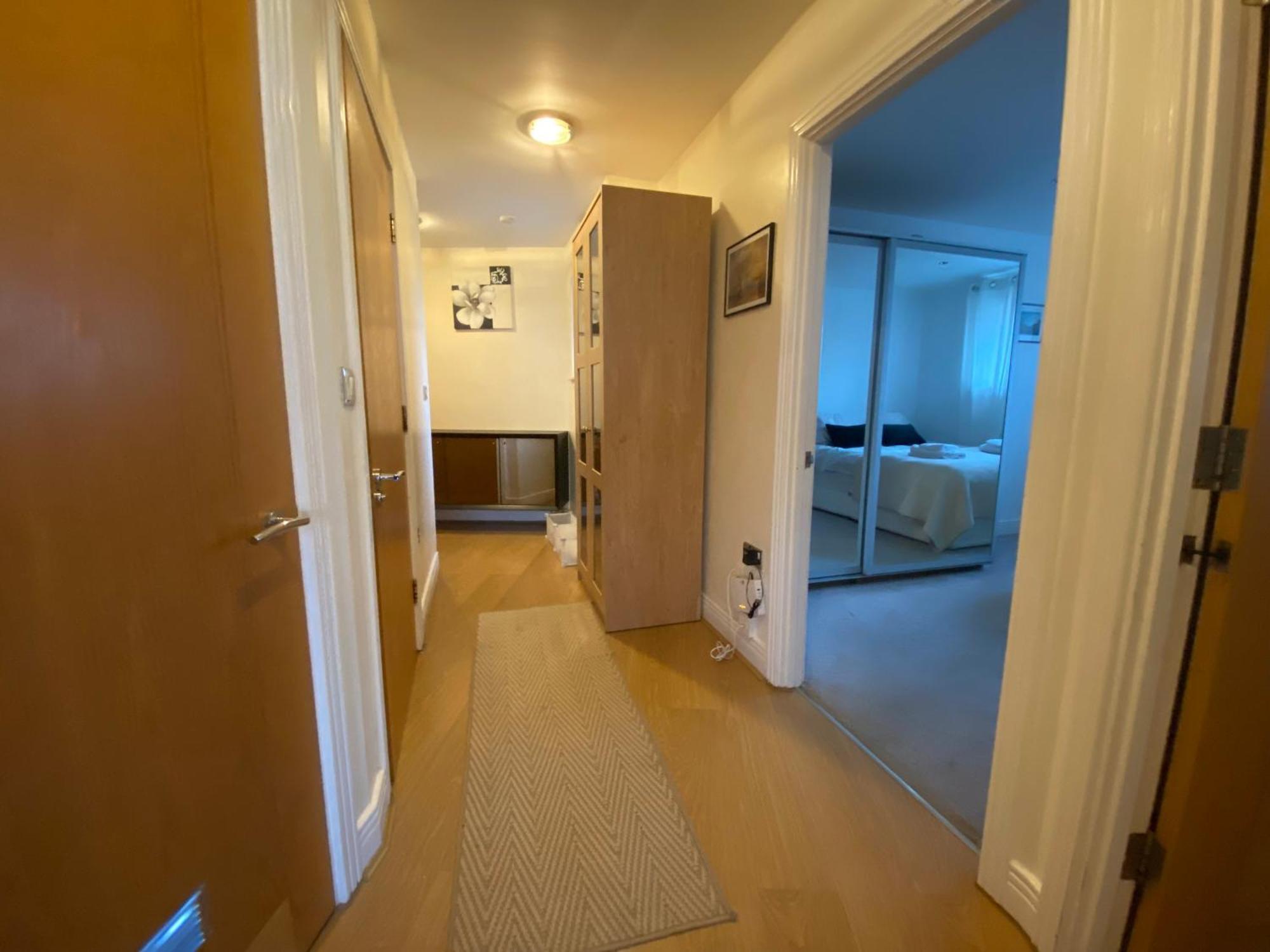Cosy 2 Bedroom Royal Docks