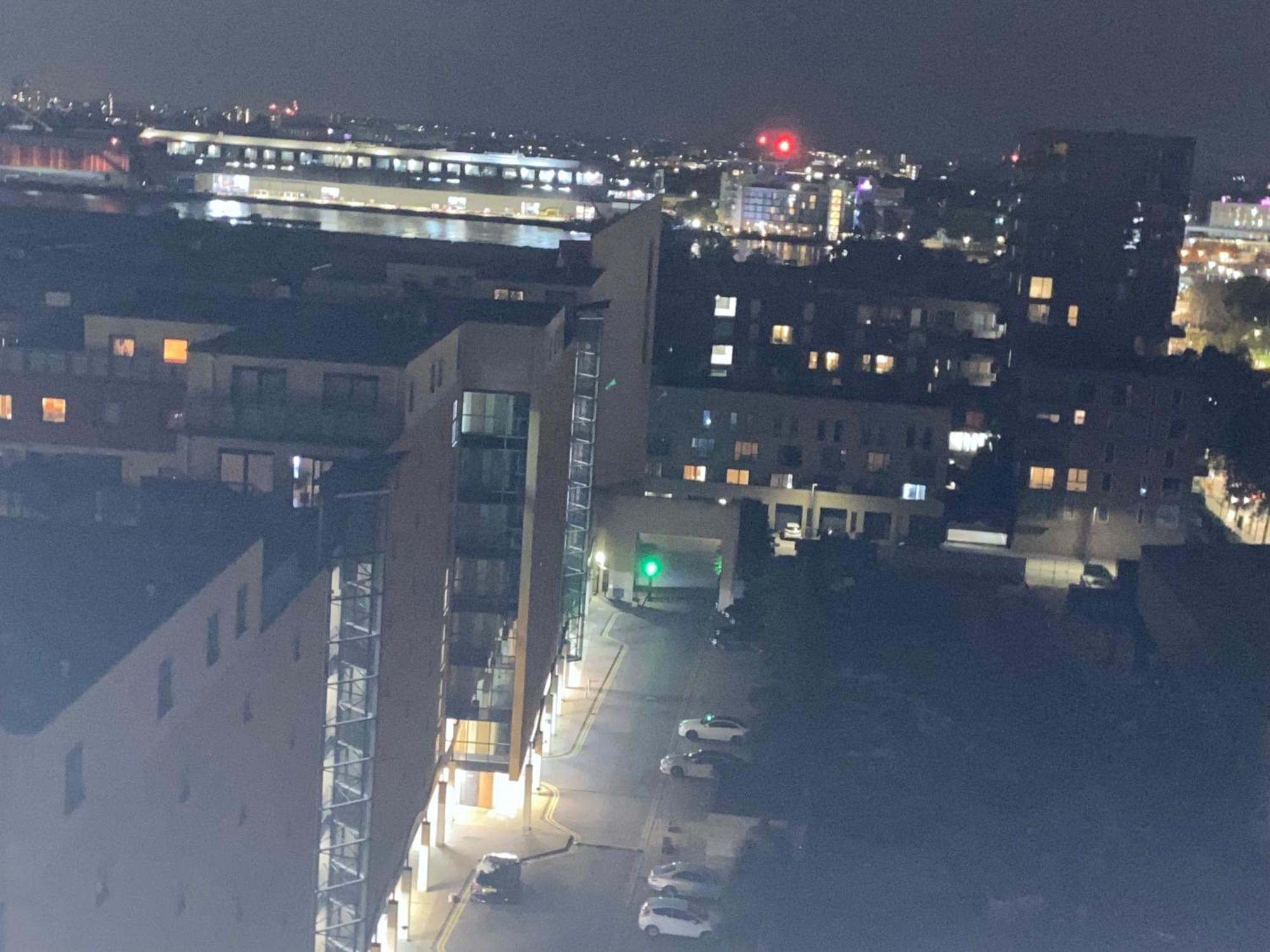 Cosy 2 Bedroom Royal Docks