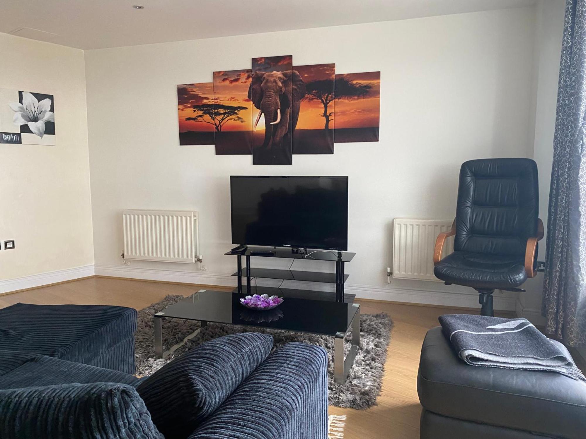 Cosy 2 Bedroom Royal Docks Apartment